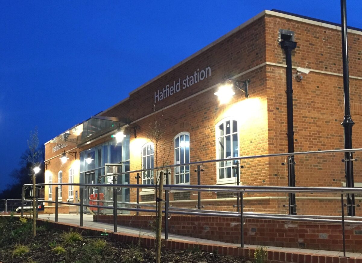 Sign The Petition Save our ticket offices! Welwyn Hatfield